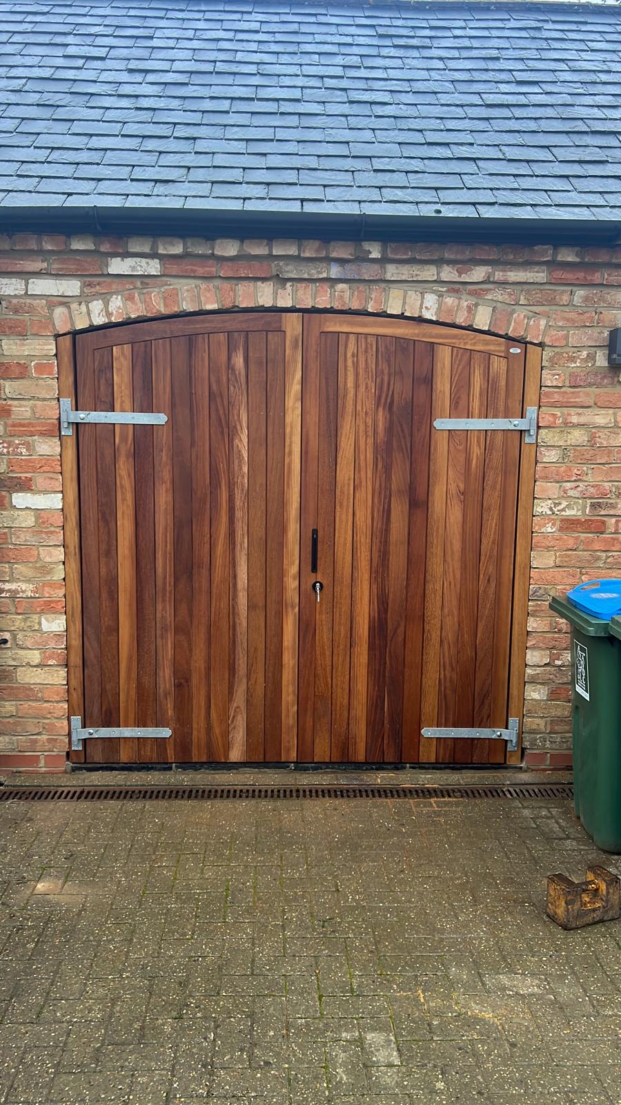 Garage doors Aylesbury